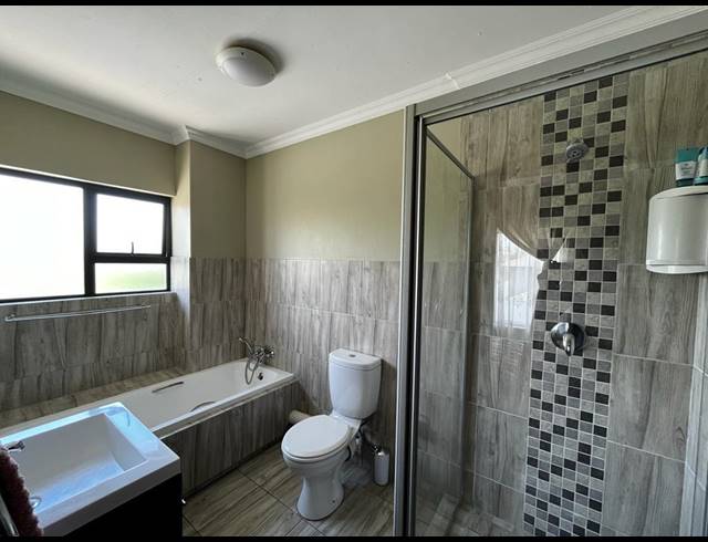 2 BEDROOM TOWNHOUSE FOR SALE IN NOORDWYK